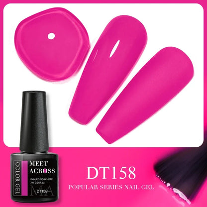 Blushimmer pink dried flower gel nail polish with natural flower accents, suitable for UV/LED nail art and soak-off gel manicures.