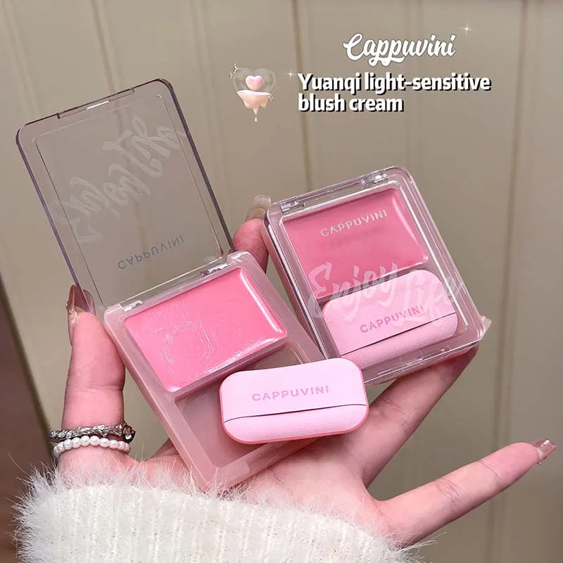 Blushimmer Yuanqi Blush Cream in girlish pink with natural light swelling color, moisturizing and evenly pigmented blush on fair skin.