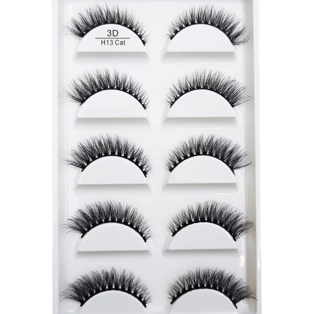 Set of five 3D mink false eyelashes by Blushimmer, natural-looking, lightweight eyelash extensions for makeup and beauty use.