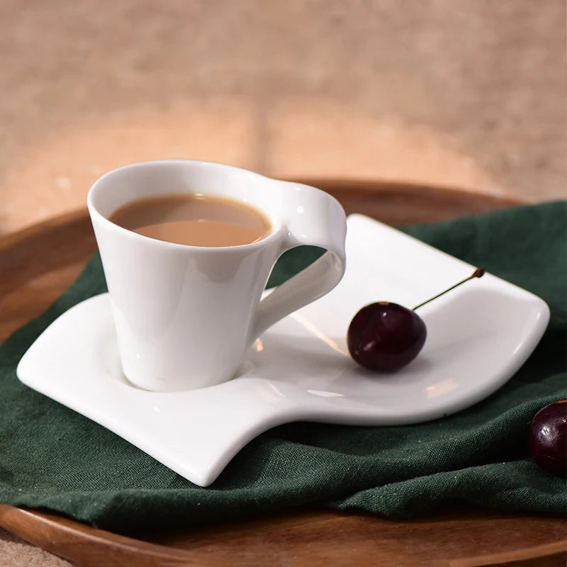 Creative Wavy Ceramic Espresso Cup Home Breakfast Dessert Milk Mug White Porcelain Coffee Cup Couple Mug Gift Home Decor Modern