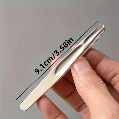 Blushimmer premium round head tweezers for eyebrow and facial hair removal, featuring seamless clips for short hair and precision beard grooming.
