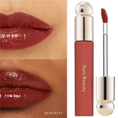 Blushimmer Rare Beauty Melting Cream Blush in pearlescent pink with matte finish, shimmering highlighter and nourishing lip gloss.