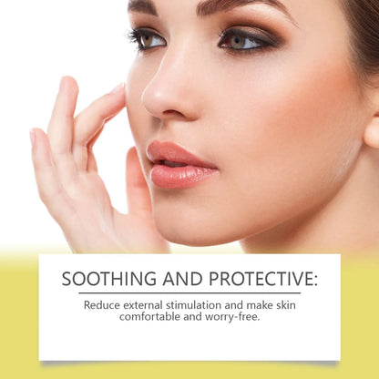 Blushimmer makeup remover oil for instant, gentle facial cleansing, suitable for sensitive skin and non-irritating.