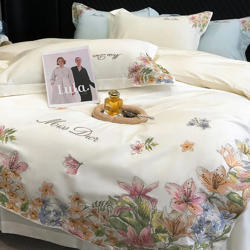 Bedding Set Luxury Flowers Embroidery Quilt/Duvet Cover White Egyptian Cotton Bedspread Fitted Sheet Mattress Cover Pillowcases