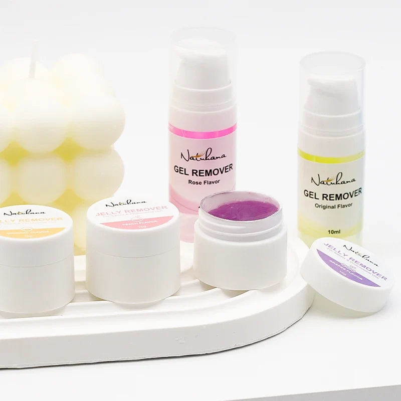Blushimmer NATUHANA eyelash extension glue remover gel in a small container, designed for gentle, non-irritating lash adhesive removal.
