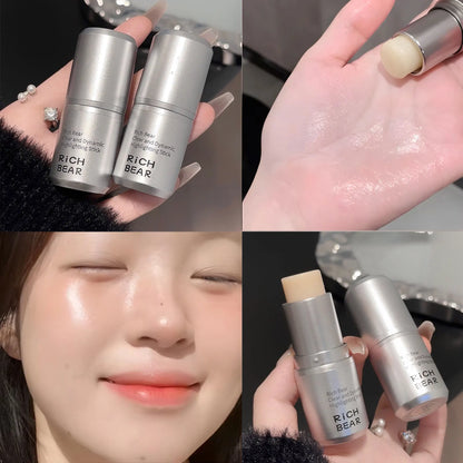 Blushimmer highlighter stick with pearlescent finish brightens and contours the eyes for a natural, luminous glow.