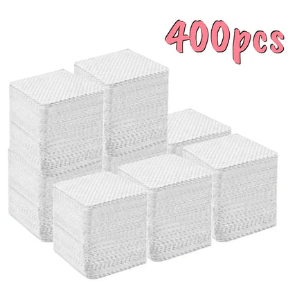 Set of 20/600 lint-free nail wipes for gel cleansing, aluminum-free nail polish remover pads, used for nail art and beauty care.