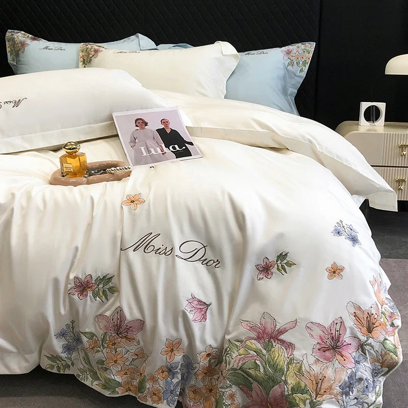 Bedding Set Luxury Flowers Embroidery Quilt/Duvet Cover White Egyptian Cotton Bedspread Fitted Sheet Mattress Cover Pillowcases