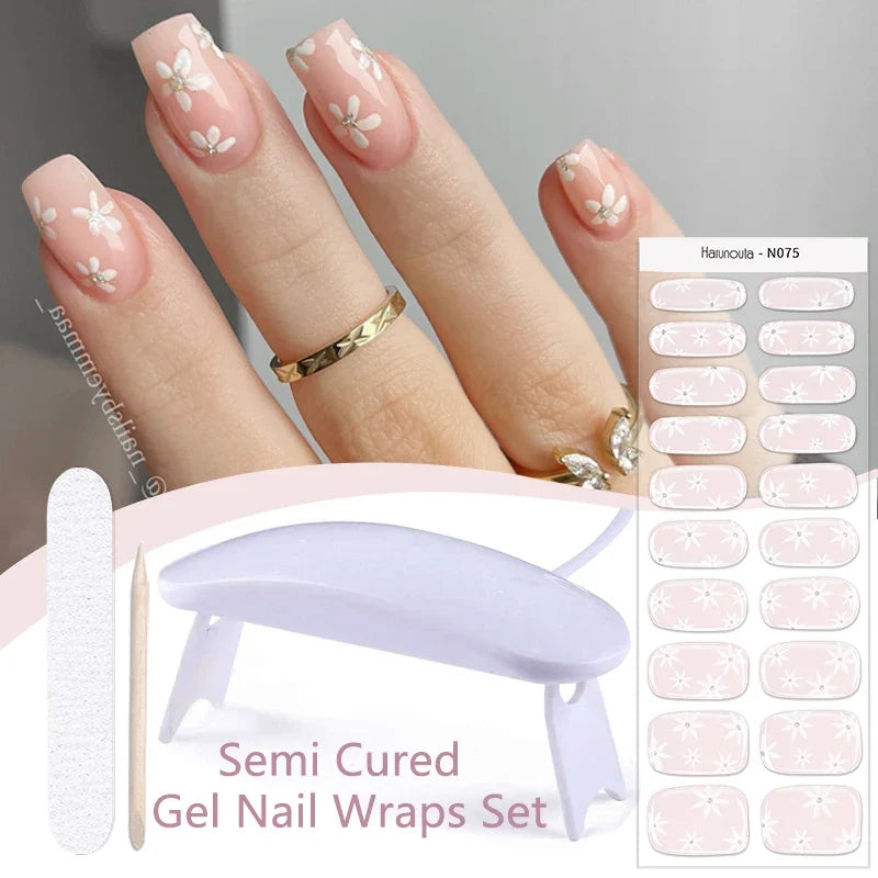 Blushimmer Harunouta 4-piece gradient jelly semi-cured gel nail strips with nude pink waterproof design and matching nail lamp.