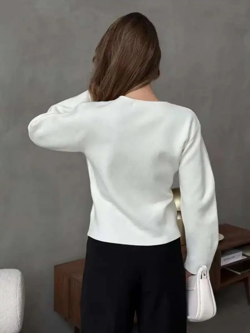 Fashion Simple Commuting Button V-neck Short Knitted Cardigan 2025 New Autumn and Winter Women's Solid Long-sleeved Sweater