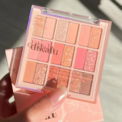 Blushimmer 18-color color blocking eyeshadow palette with pink, purple, and summer ice cream shades for vibrant Korean makeup looks