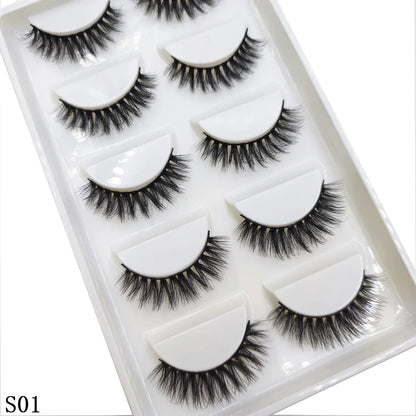 Set of 5 pairs of Blushimmer 3D Mink false eyelashes, natural style, for makeup and beauty enhancement.