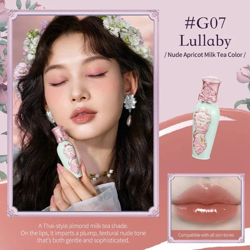 Blushimmer Flower Knows Midsummer Fairytales lip balm with coating film, moisturizing and non-sticky lip glow in a sleek tube.