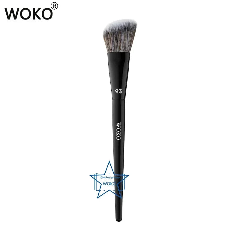 Blushimmer professional makeup brushes set with foundation, highlighter, contour, blush, concealer, eyeshadow, liner, eyebrow, and lip tools.