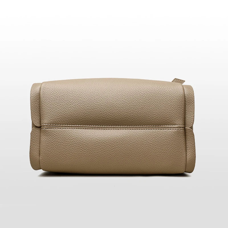 Women's Handbags Retro Fashion Simple New Texture Large Capacity Shoulder Bag Portable Messenger Bucket Bag