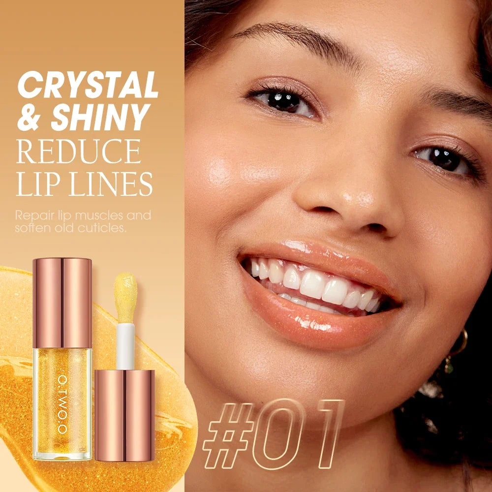 Blushimmer O.TWO.O Lip Oil Gloss with shiny, water-like finish, glossy glitter, and moisturizing lip care in a sleek tube.