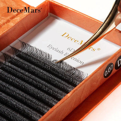 DeceMars 6D-W shaped eyelash extension by Blushimmer, showcasing fluffy, voluminous false eyelashes for a dramatic look.
