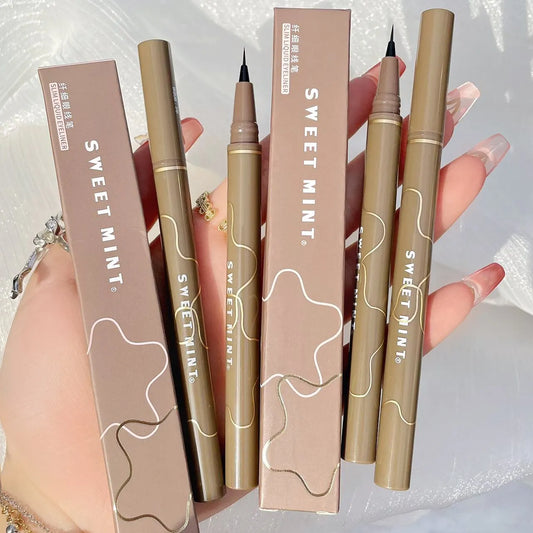 Blushimmer waterproof eyeliner pen for beginners, featuring a smooth, long-lasting, quick-drying tip suitable for precise eye makeup.