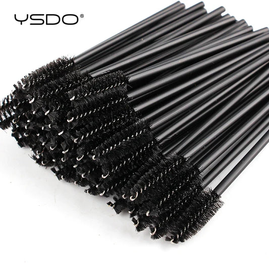 Set of 50 eyelash brushes and mascara spoolers by Blushimmer, including eyebrow brushes and false eyelash extension tools.