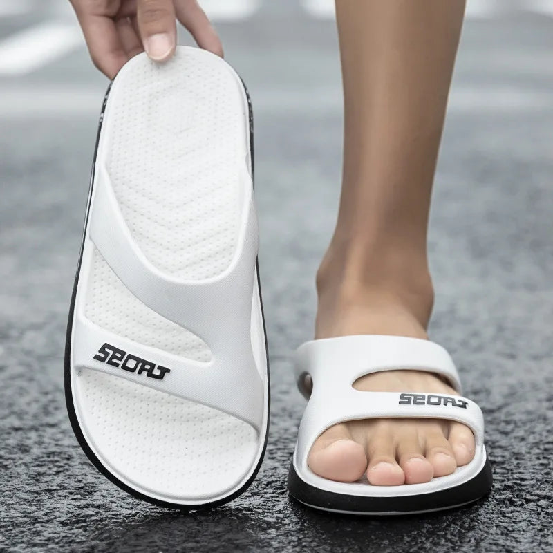 Men Slip On Sandals Non Slip Sole Soft Insole Pool Beach Slippers Fashion Casual Outdoor Slides Wholesale