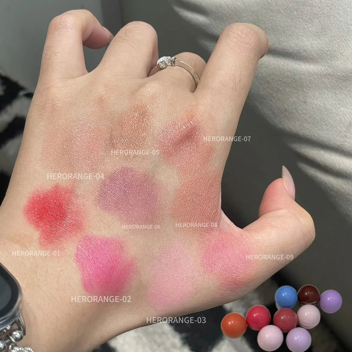 Blushimmer Herorange Peach Ball Cloud Velvet Blush Cream with fine powder texture, brightening, dewy finish, suitable for autumn and winter.