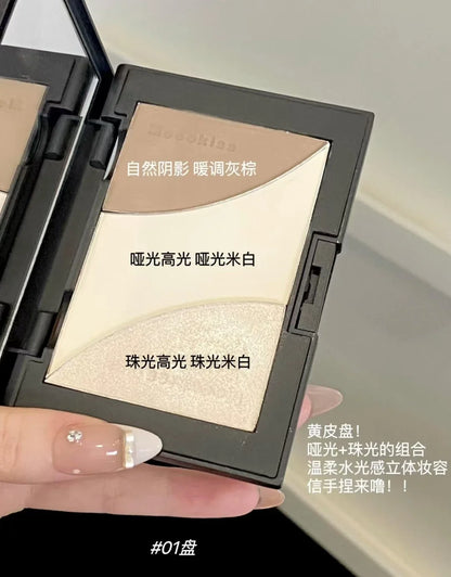 Blushimmer Mooekiss highlighter, contour, blush, and eyeshadow palette with three matte and pearlescent shades for 3D facial glow