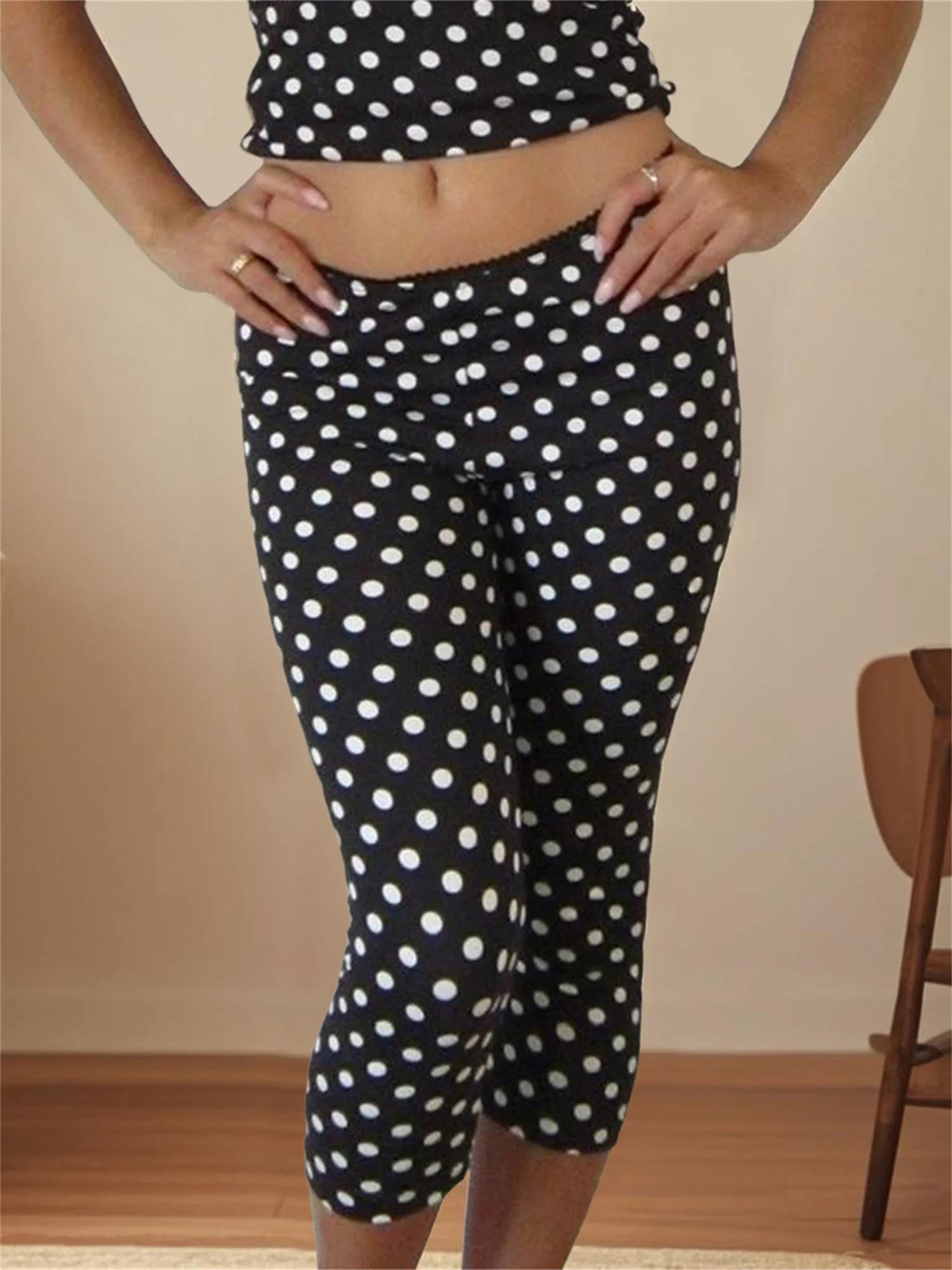 Floral Print High Waist Cropped Leggings with Ruffle Hem for Women Stretchy  Fit Capris Pants for Summer Style