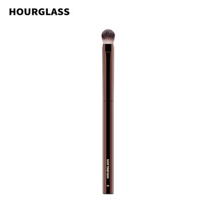 Blushimmer Hourglass Makeup Brush No.3 for eyes, soft fiber hair, stylish design, ideal for eyeshadow application and blending.