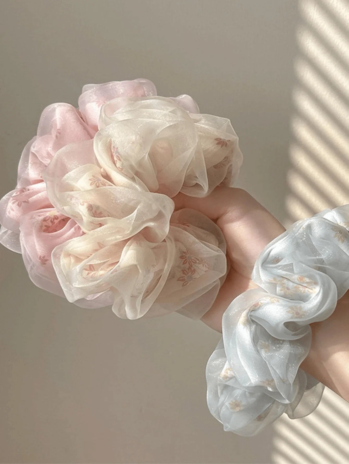 1/3 piece - Sweet summer net-like bob hairstyle large intestine hairband for women. Early spring hair tie, new trendy style, ele