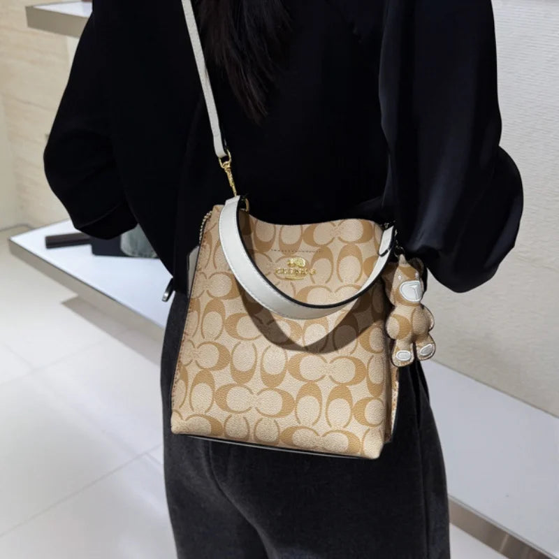 Fashionable style, elegant and luxurious handbag in the shape of a bucket, versatile and suitable for all occasions, single-shou