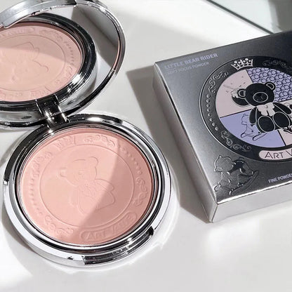 Blushimmer Art Value Bear Knight pressed loose powder with matte finish, natural brightening makeup setting powder in soft focus packaging
