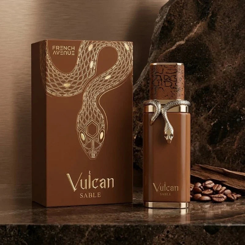 Blushimmer Arabes unisex perfume bottle with floral, musk, vanilla, and fresh notes, 100ml, elegant and long-lasting fragrance