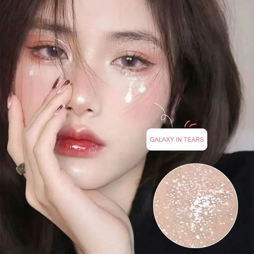 Blushimmer Liquid Eyeshadow Highlighter with waterproof, ultra-shiny, long-lasting sheet monochrome glitter for shimmering eyelid looks.