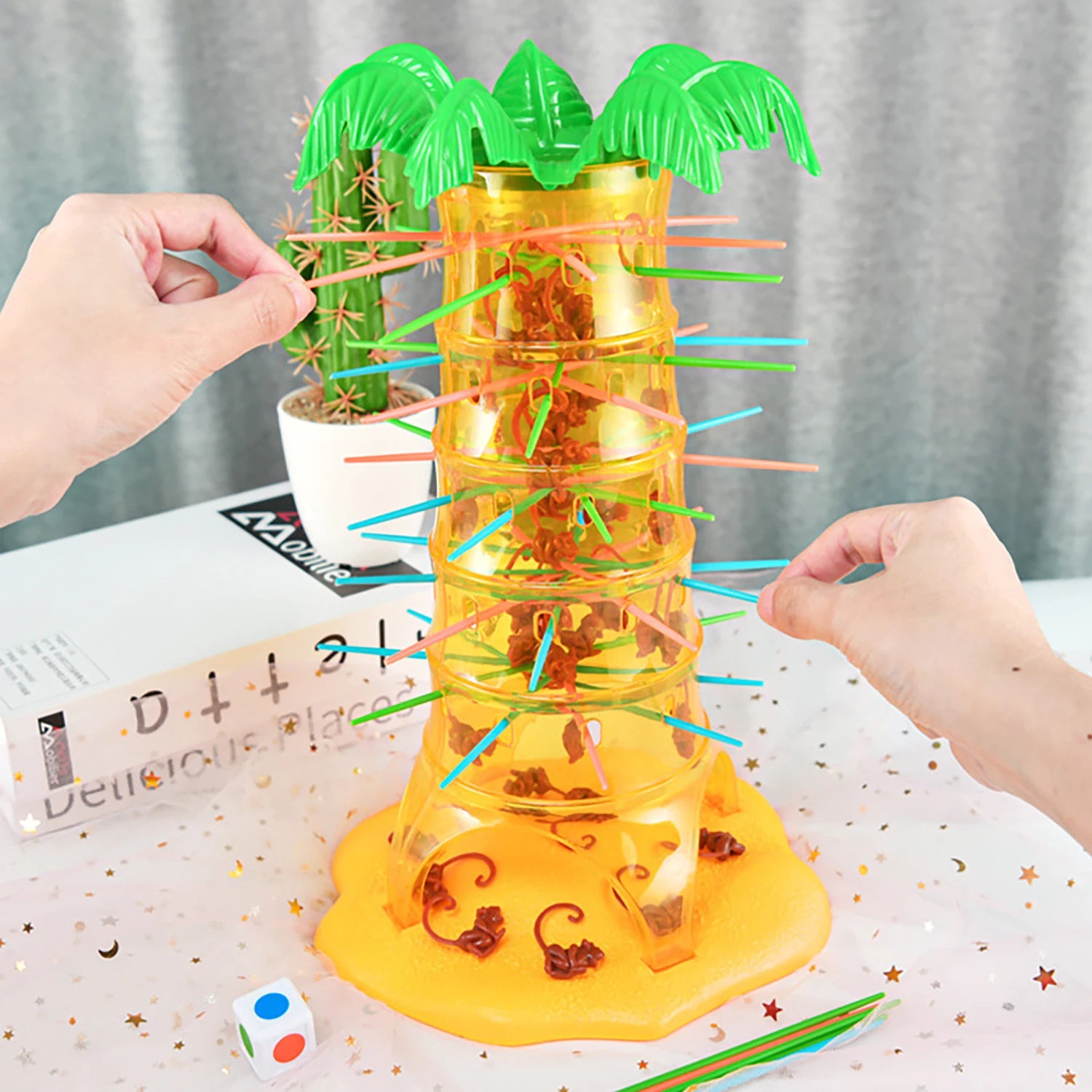 Desktop games, somersaults, monkeys, tree climbing, party toys, interactive puzzle toys, multiplayer battles