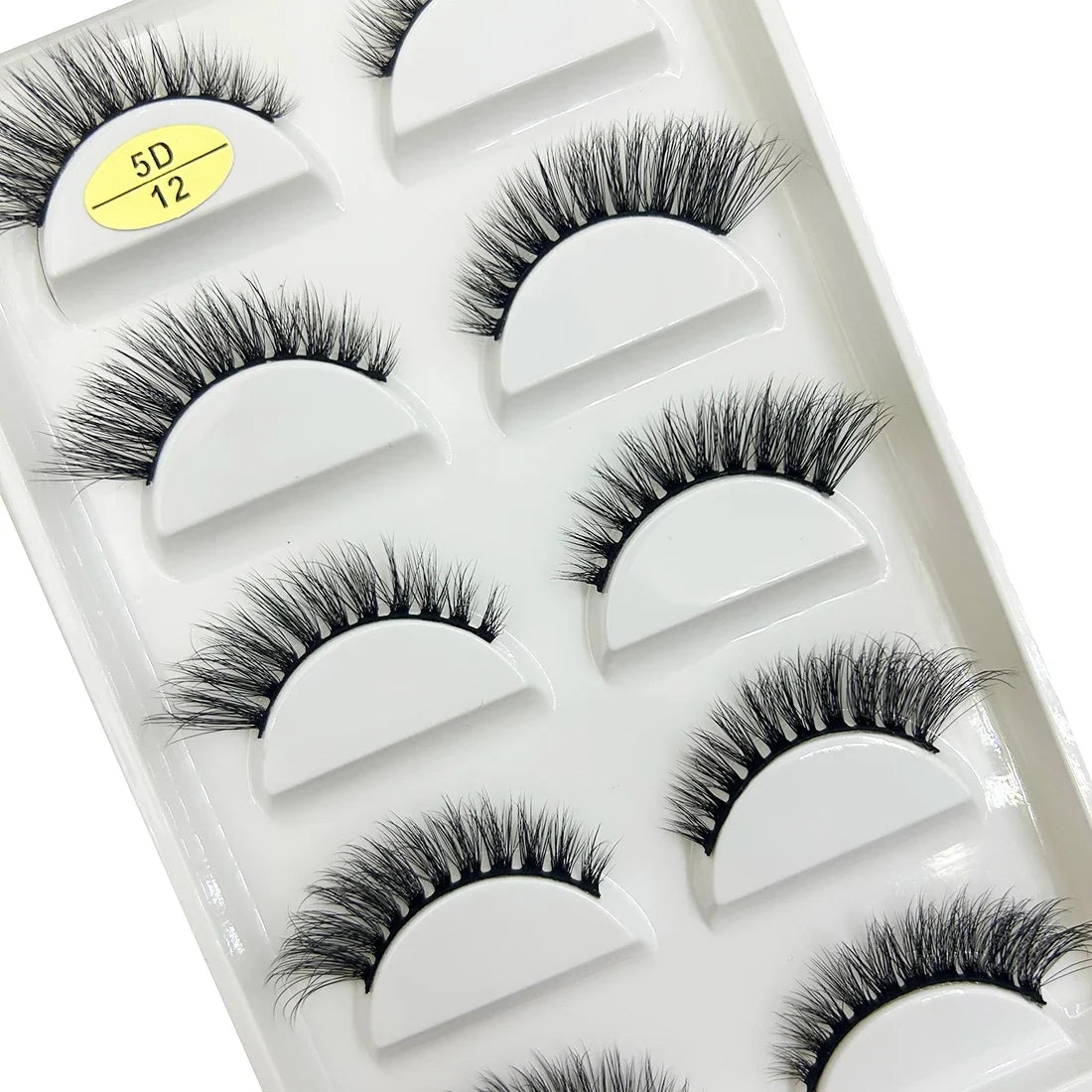 Set of 15 style 3D false eyelashes by Blushimmer featuring natural, thick faux mink, wispy soft eye lashes for makeup looks