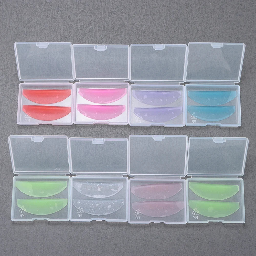 Pair of Blushimmer silicone eyelash perm pads and lifting rods, 3D eyelash curler accessory for lash lifting and styling.