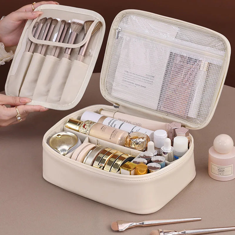 Blushimmer wholesale PU large capacity tote makeup bag with double layer design, travel organizer for cosmetics and toiletries.