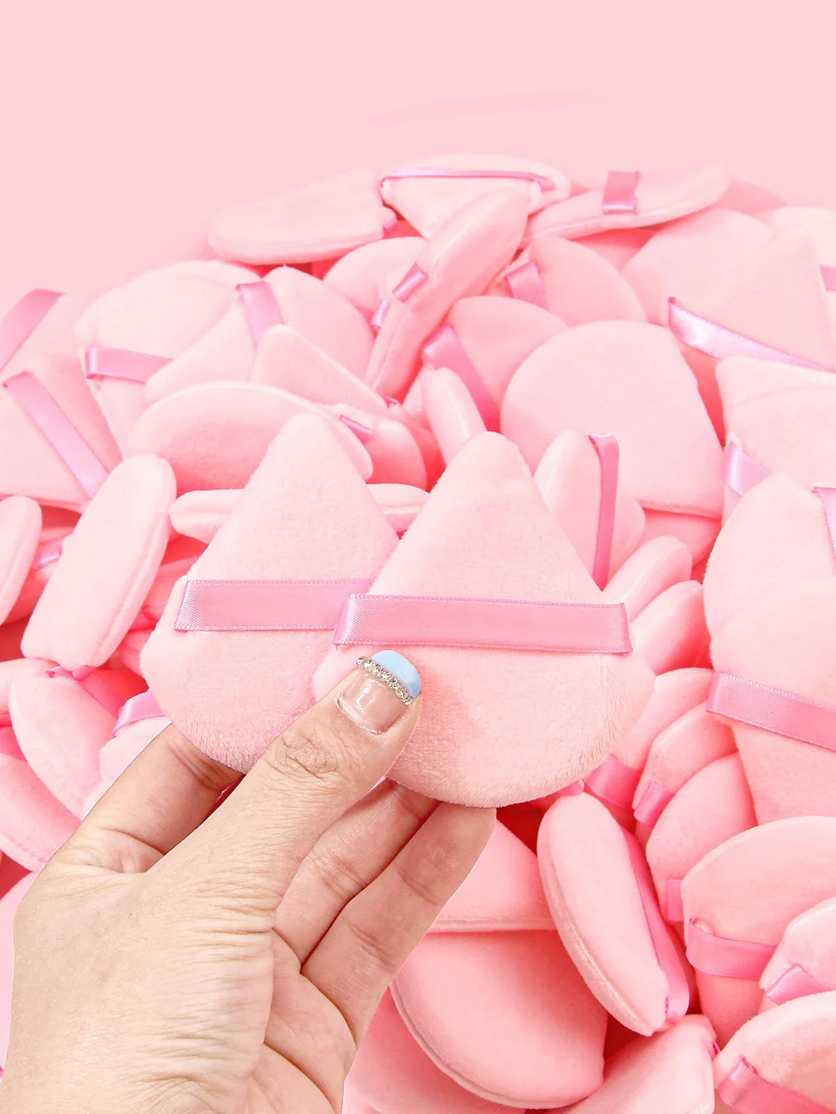 50Pcs Mixing colors randomly Triangle Powder Puff For Loose Powder Liquid Cosmetic Soft Plush Powder Puff Makeup Foundation Puff
