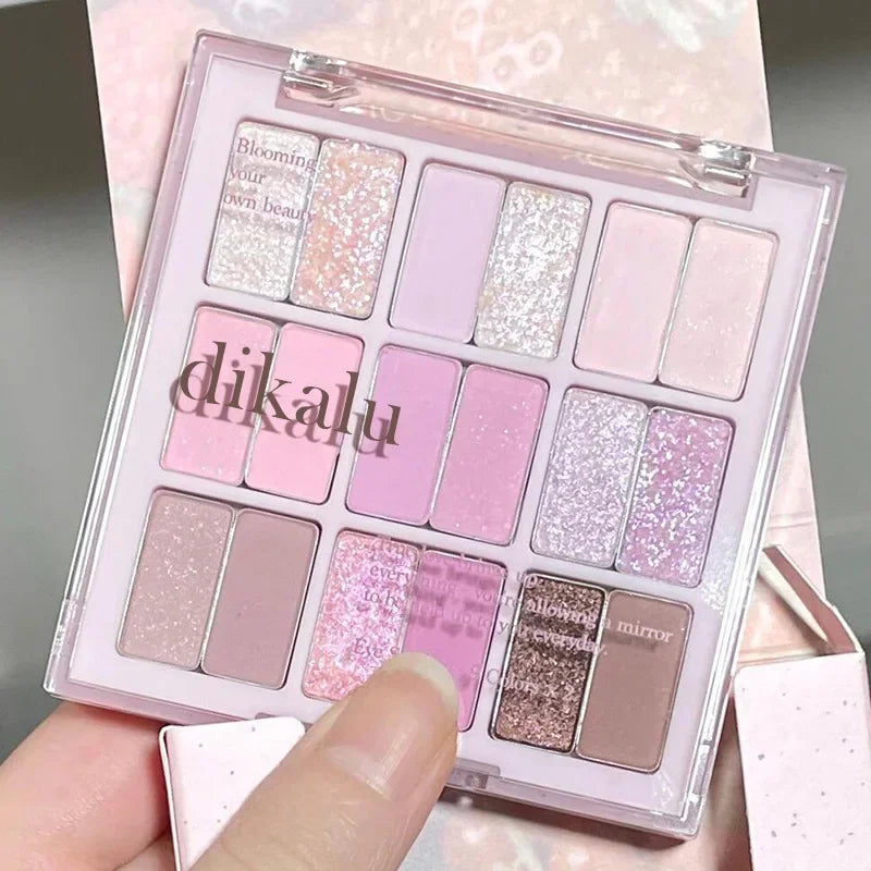 Blushimmer 18-color color blocking eyeshadow palette with pink and purple shades, perfect for summer Korean makeup looks.