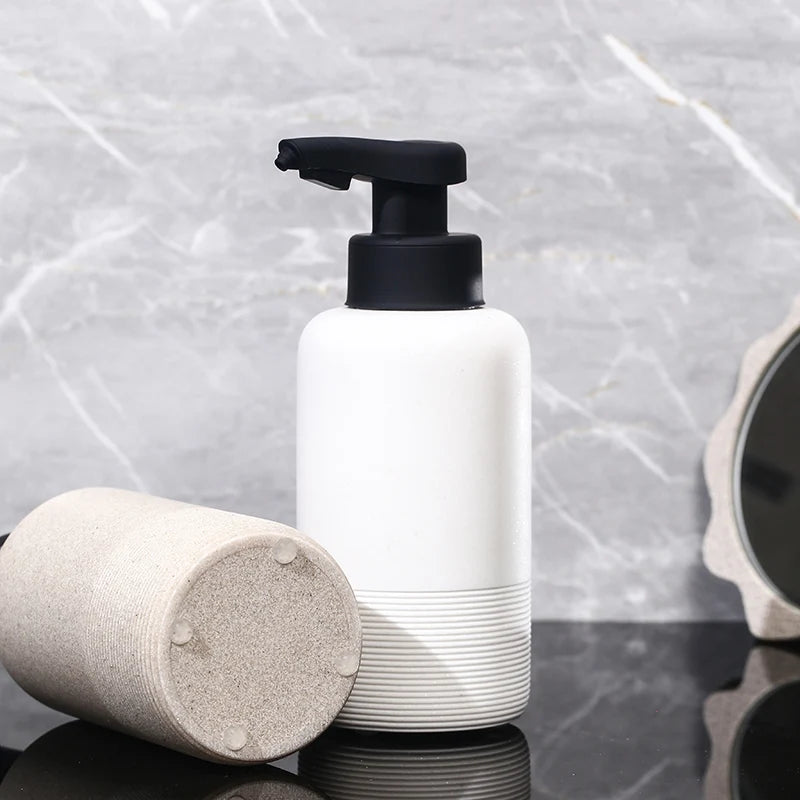 Automatic induction hand sanitizer bottle household smart foam mobile phone electric foaming bottle induction hand sanitizer