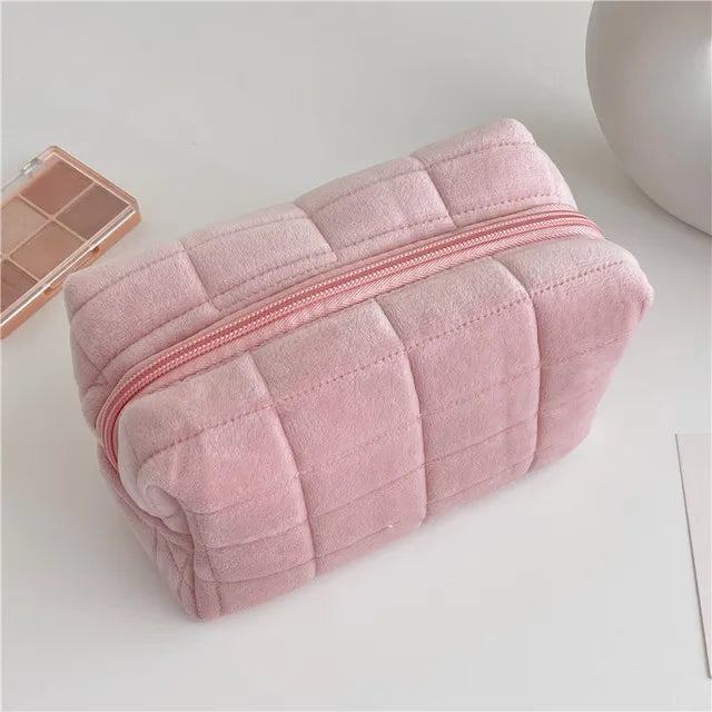 Large Blushimmer solid fur cosmetic storage bag with zipper, ideal for makeup, toiletries, and stationery travel organizer.