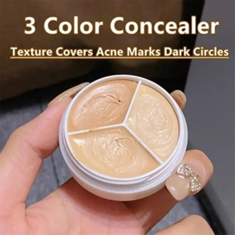 Blushimmer 3-color concealer palette with shades for covering dark circles and blemishes around eyes and face.