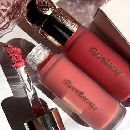 Blushimmer 11-color matte liquid powder blusher and lip cheek dual-use makeup in natural, moisturizing formula with low saturation.