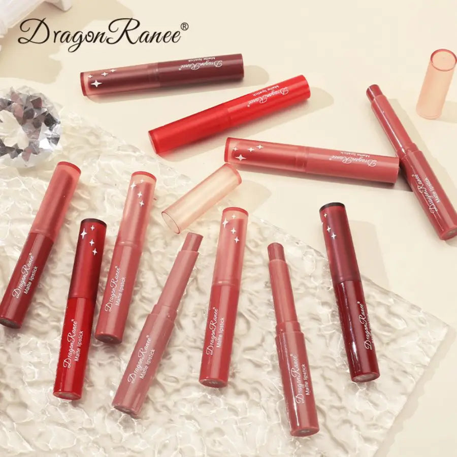 Blushimmer matte lipstick in deep red shade, moisturizing, waterproof, non-fading European and American velvet matte lipstick.