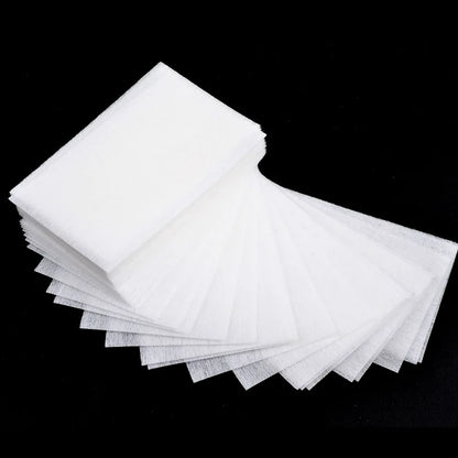 Set of 400/600 lint-free cotton nail polish remover pads and wipes by Blushimmer, ideal for gel manicure and nail care.