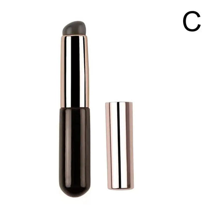 Blushimmer silicone lip brush with cover cap, soft round head concealer brush for precise lipstick application, no broken tips