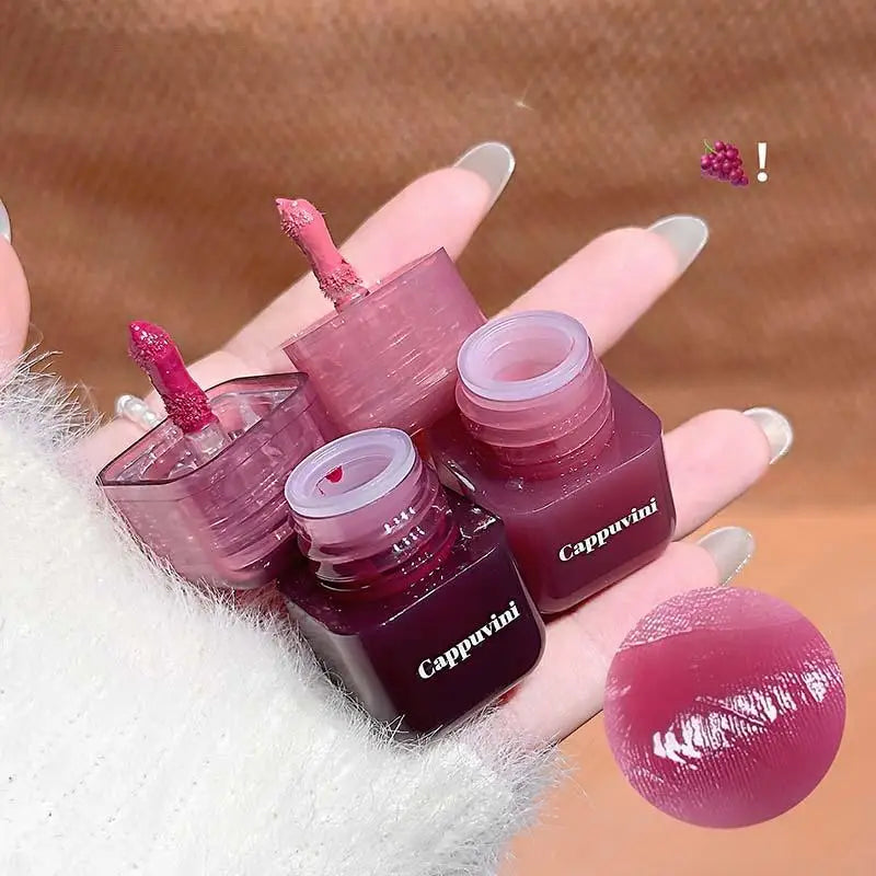 Blushimmer Cappuvini Mini Moisturizing Liquid Blush in energetic pink, Korean-style long-lasting cheek rouge, easy to apply.