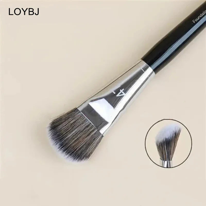 Blushimmer LOYBJ professional foundation brush with broom head for liquid foundation, concealer, and face makeup application.