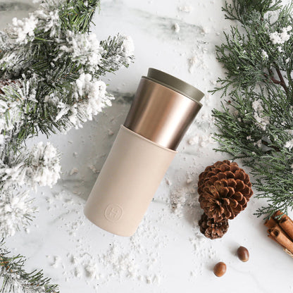 HYDY Metallic Fir Eucalyptus 15 Oz travel mug with metallic finish and eco-friendly design, featuring a secure lid and sleek appearance.