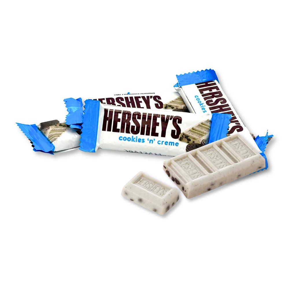 Hershey's Cookies 'n' Creme chocolate snack size pieces in a bulk value bag by Candy In Bulk, showing creamy cookie-filled chocolates.